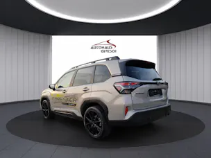 Subaru Forester Station 2.0i e-Boxer Swiss Plus