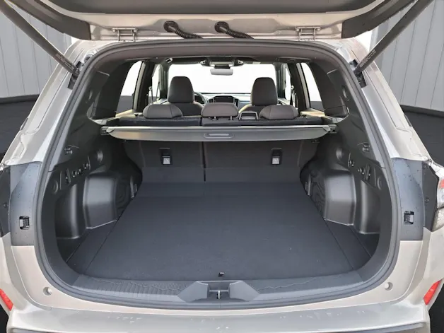 Subaru Forester Station 2.0i e-Boxer Swiss Plus