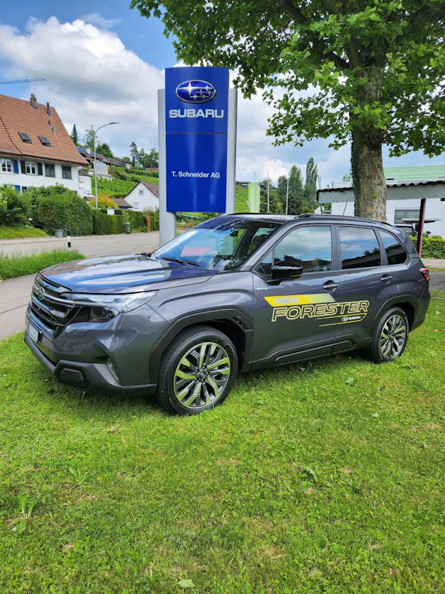 Subaru Forester Station 2.0i e-Boxer Luxury