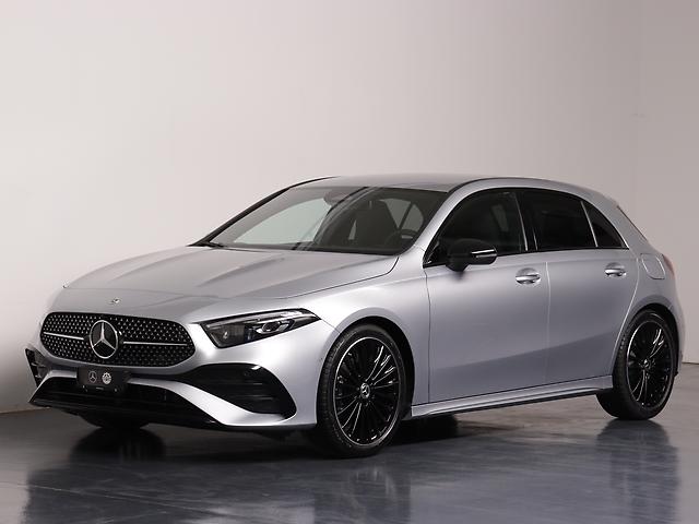 MERCEDES-BENZ A 200 Night Star AMG Line: Jetzt Probefahrt buchen!