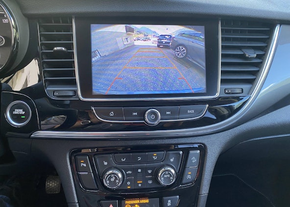 Vehicle image 9 Vehicle image 9