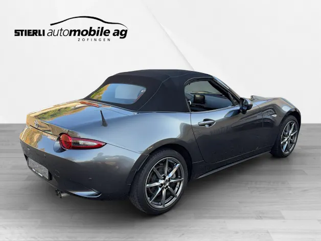 Mazda MX-5 2.0 Revolution
