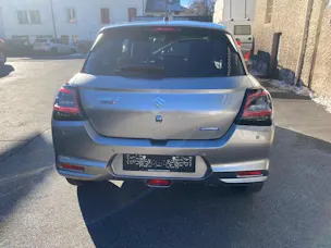 Suzuki Swift 1.2 1st Edition Top Hybrid 4x4