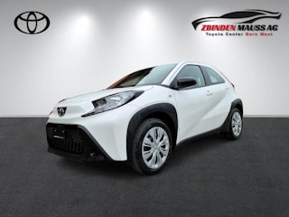 Vehicle image TOYOTA AYGO X