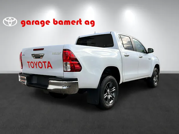 Toyota Hilux Double Cab.-Pick-up 2.4 D-4D 150 Style