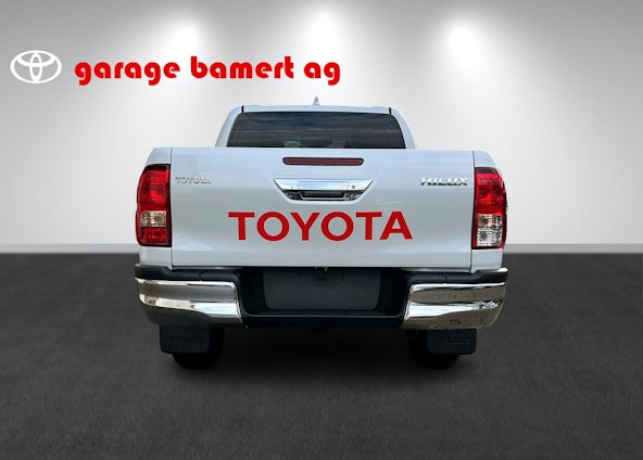 Vehicle image 4 Vehicle image 4