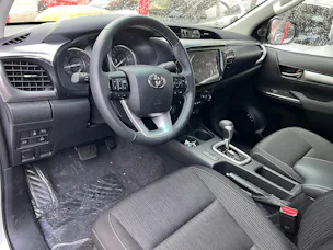 Toyota Hilux Double Cab.-Pick-up 2.4 D-4D 150 Style