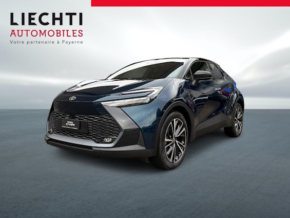 First vehicle image