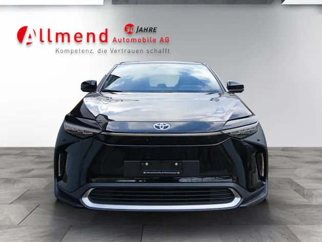 Toyota 11 kW Premium AWD