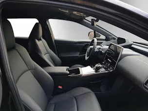 Toyota 11 kW Premium AWD