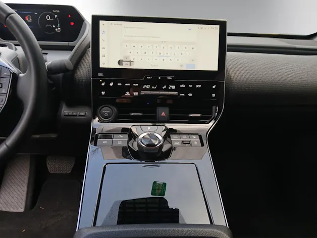 Toyota 11 kW Premium AWD