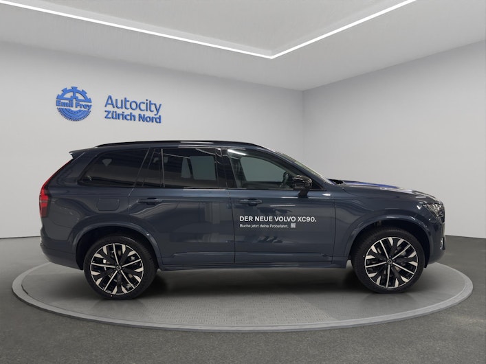 Vehicle image VOLVO XC90