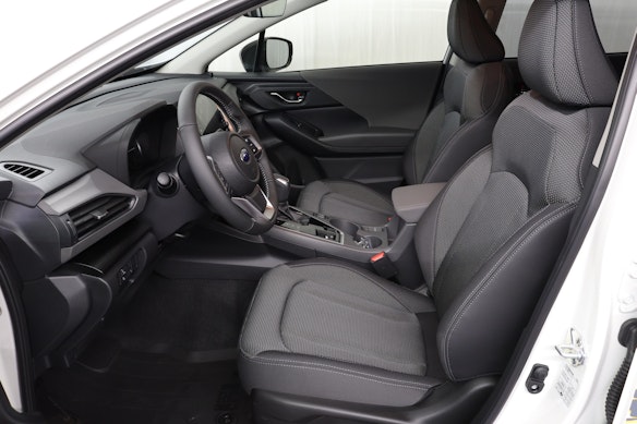SUBARU Crosstrek 2.0i e-Boxer Swiss Plus 1