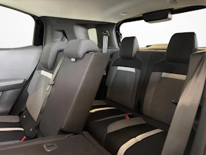https://vehicle.imgix.net/3755288/597e9697-8856-41b7-93f1-ed592d7851ad.jpg
