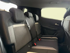 https://vehicle.imgix.net/3755288/8eceb42c-9184-444c-8bf4-fe7e1287f4b4.jpg