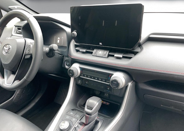 Vehicle image 16 Vehicle image 16