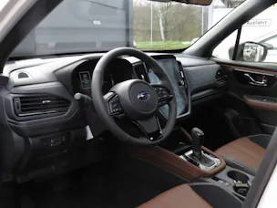 Subaru Forester Station 2.0i e-Boxer Luxury