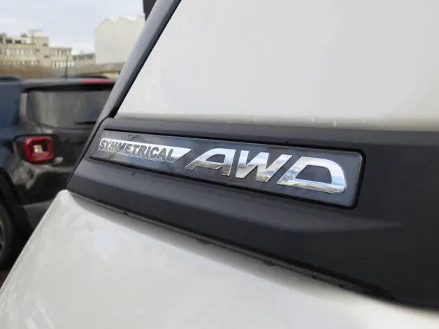Subaru Forester Station 2.0i e-Boxer Luxury