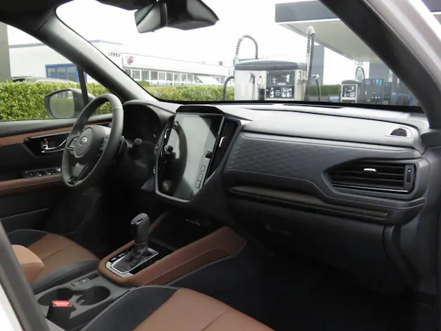 Subaru Forester Station 2.0i e-Boxer Luxury