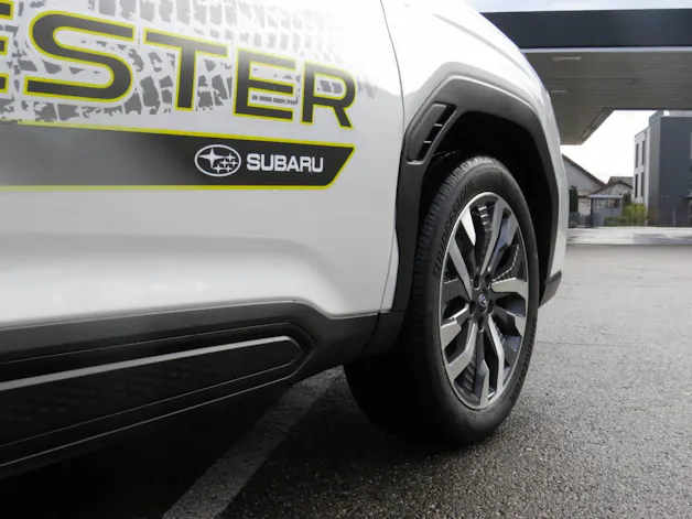 Subaru Forester Station 2.0i e-Boxer Luxury