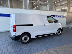 Vehicle image CITROEN Jumpy Kaw. M 1.5 BlueHDi 120 Swiss Edition S/S