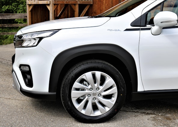 Vehicle image 12 Vehicle image 12