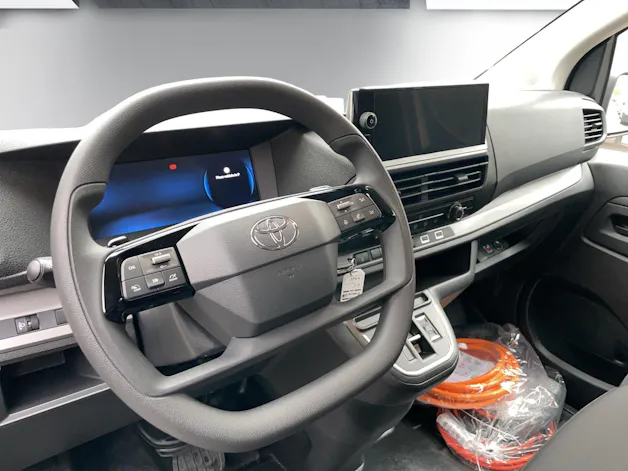 Toyota PROACE Van L1 75KWh Advanced