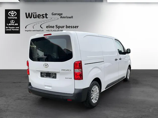 Toyota PROACE Van L1 75KWh Advanced