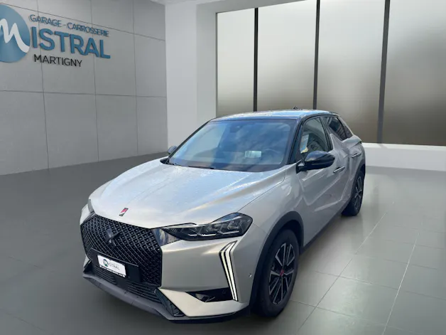 DS Automobiles 3 E-Tense Ligne Noire