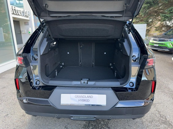 Vehicle image 42 Vehicle image 42