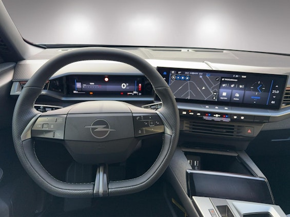 Vehicle image 11 Vehicle image 11