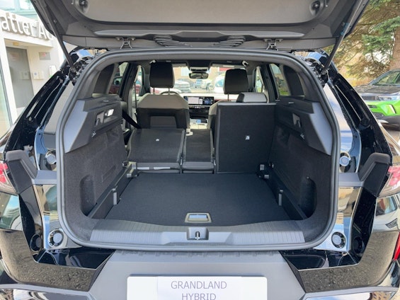 Vehicle image 43 Vehicle image 43