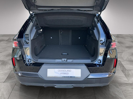 Vehicle image 41 Vehicle image 41