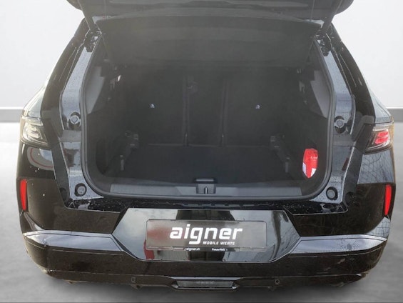 Vehicle image 7 Vehicle image 7