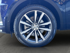 Vehicle image JAGUAR E-Pace 1.5 T 270e R-Dynamic HSE AWD