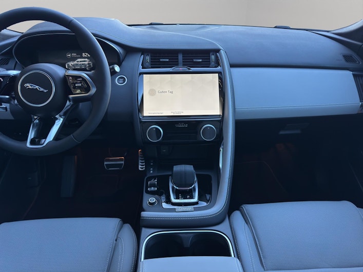 Vehicle image JAGUAR E-PACE