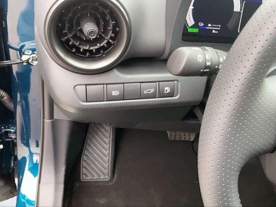 Vehicle image 20 Vehicle image 20