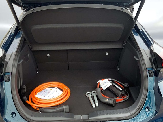 Vehicle image 24 Vehicle image 24