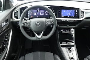 Vehicle image OPEL Grandland 1.2 T GS Blitz