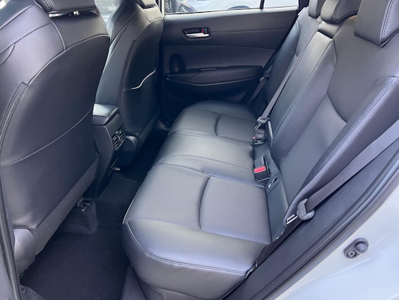 Vehicle image 10 Vehicle image 10