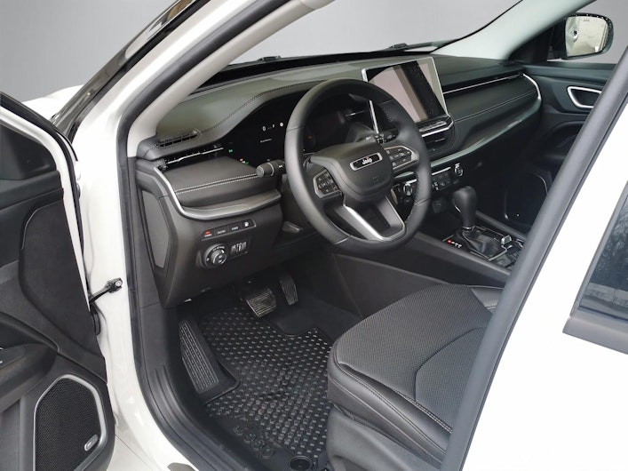 Vehicle image JEEP COMPASS