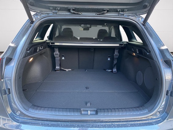 Vehicle image 13 Vehicle image 13