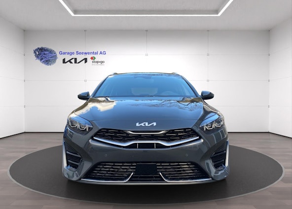 Vehicle image 15 Vehicle image 15