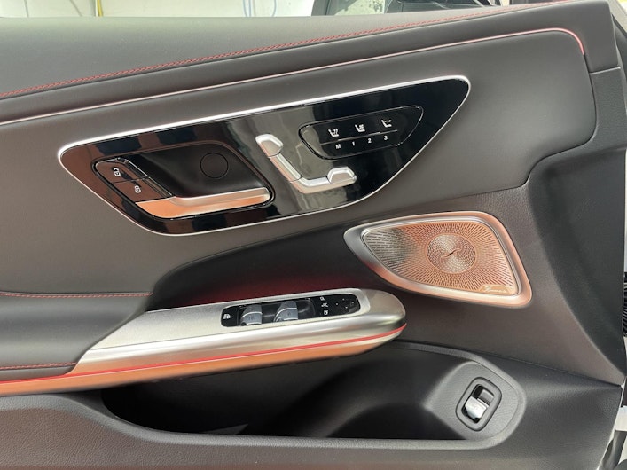 Vehicle image MERCEDES-BENZ CLE-CLASS