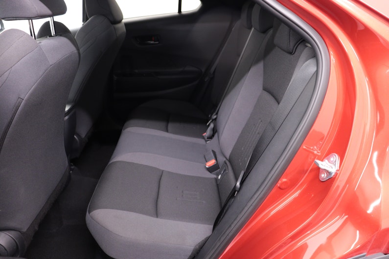 Vehicle image TOYOTA C-HR