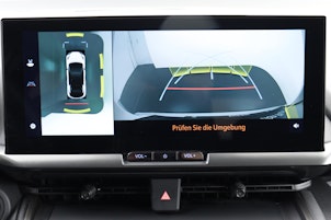 Vehicle image TOYOTA C-HR 2.0 HEV Trend 4x4