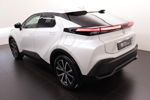 Vehicle image TOYOTA C-HR 2.0 HEV Trend 4x4