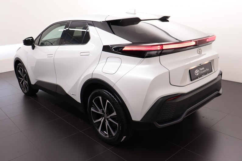 Vehicle image TOYOTA C-HR