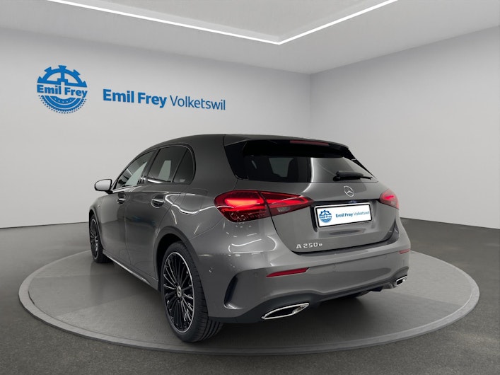 Vehicle image MERCEDES-BENZ A 250