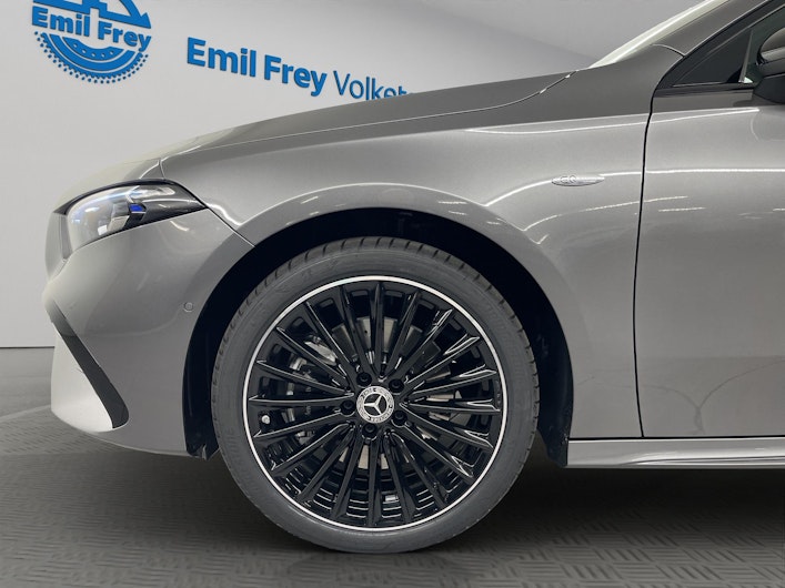 Vehicle image MERCEDES-BENZ A 250